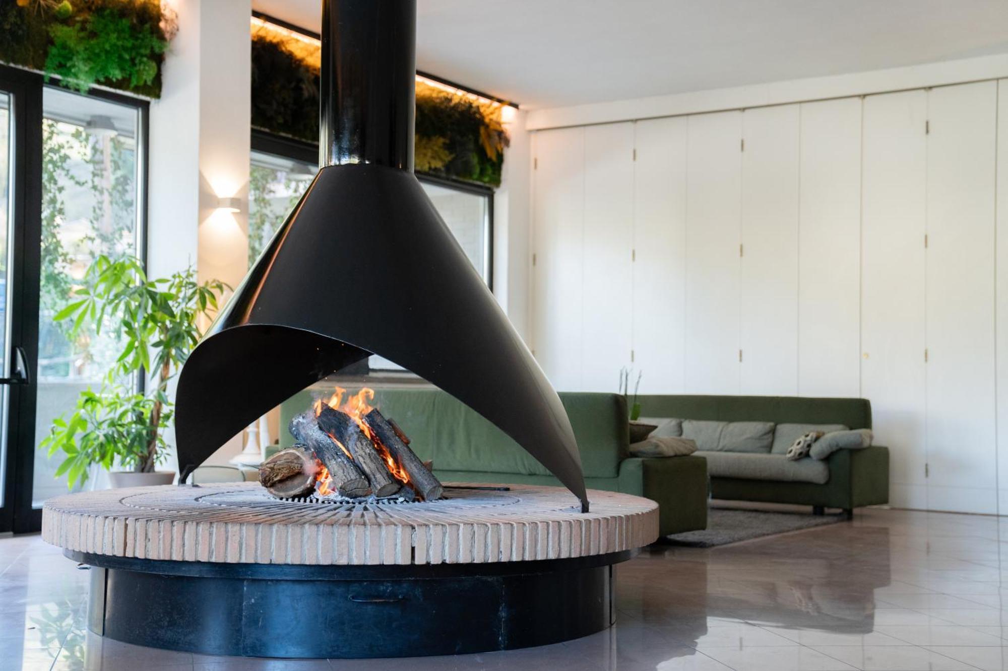 Hotel Ecohotel Ristorante Milano 3*