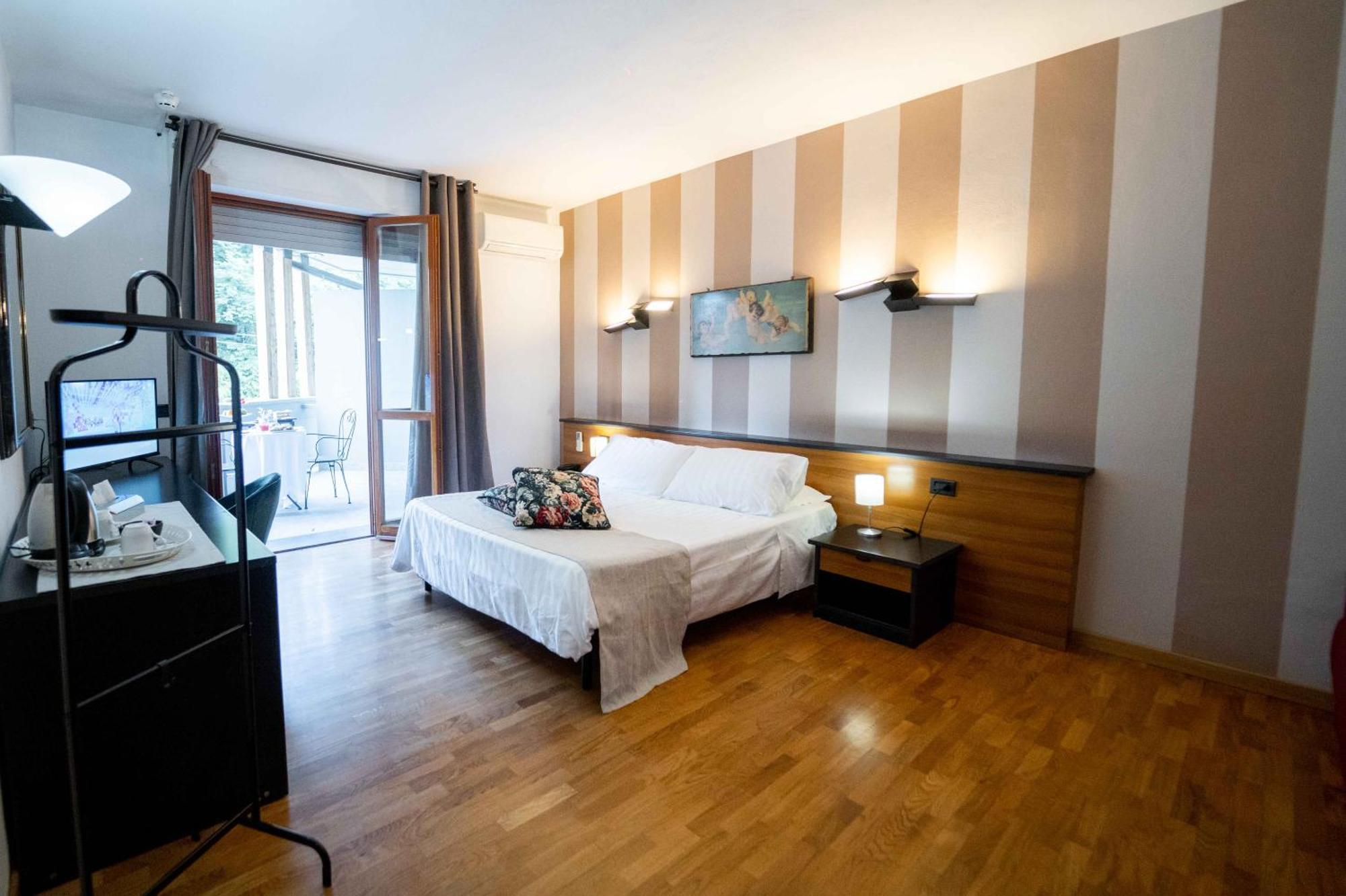 Ecohotel Ristorante Milano Hotel 3*